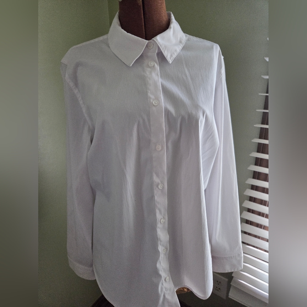 TIME AND TRU Womens Medium 8/10 White Dress Shirt